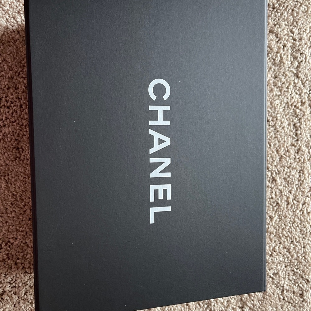 Limited Edition-Authentic NWT Chanel black Embellished small Gabrielle bag - Picture 12 of 12
